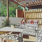 Le Pool House 4* Nîmes