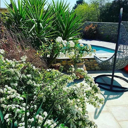 Frühstückspension Le Pool House 4*