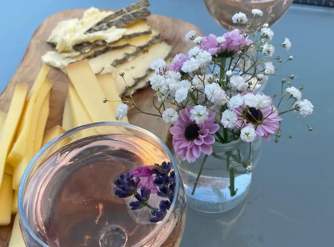 فندق مبيت وإفطار Le Pool House نيم